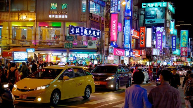 Đặt vé đến Đài Loan du lịch khám phá chợ đêm Sĩ Lâm Cho-dem-si-lam-dai-bac-dai-loan3